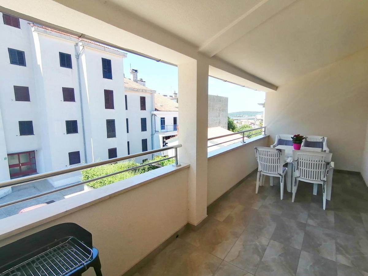 Holiday Apartment Dunja Пула Экстерьер фото